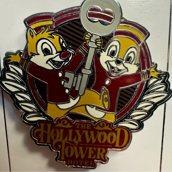 NWT. Disney Pin - Hollywood Tower Hotel Tower Of Terror Chip N Dale. - Picture 3 of 7